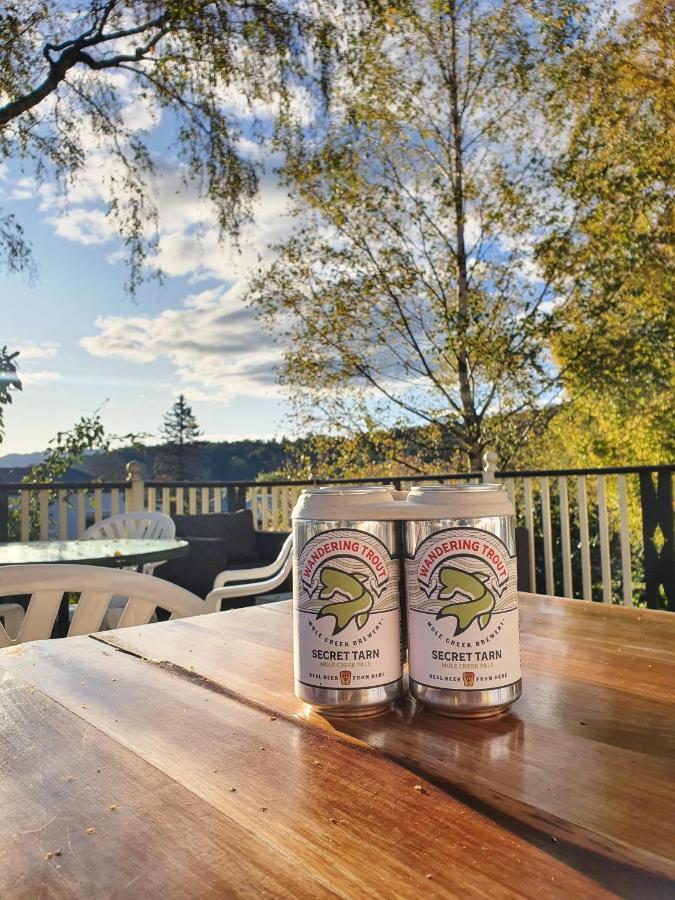 Wandering Trout - Gourmet Stays Mole Creek Exterior foto